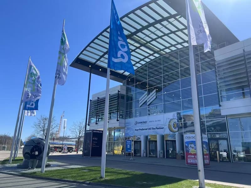 Bauma 2025:Jingwei showcases its products at the exhibition